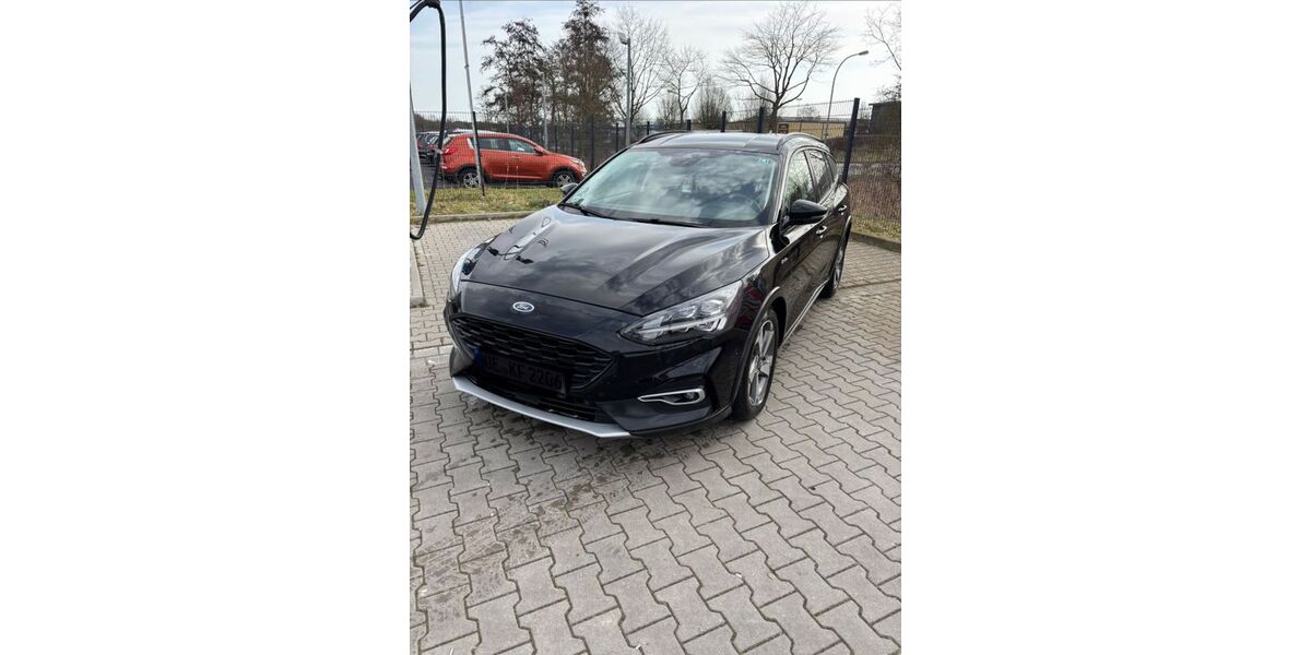 Ford Focus 119.000 km 14.299 &euro; Himbergen 29584