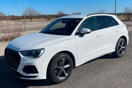 Audi Q3 9.800 km 34.500 &euro; Poing 85586