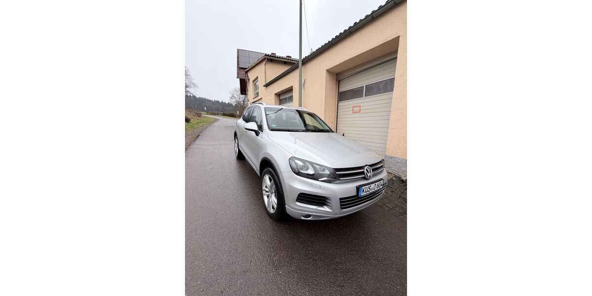 VW Touareg 324.000 km 8.999 &euro; Brücken 66904