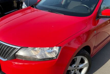 Skoda Rapid 127.000 km 8.499 &euro; Höxter 37671