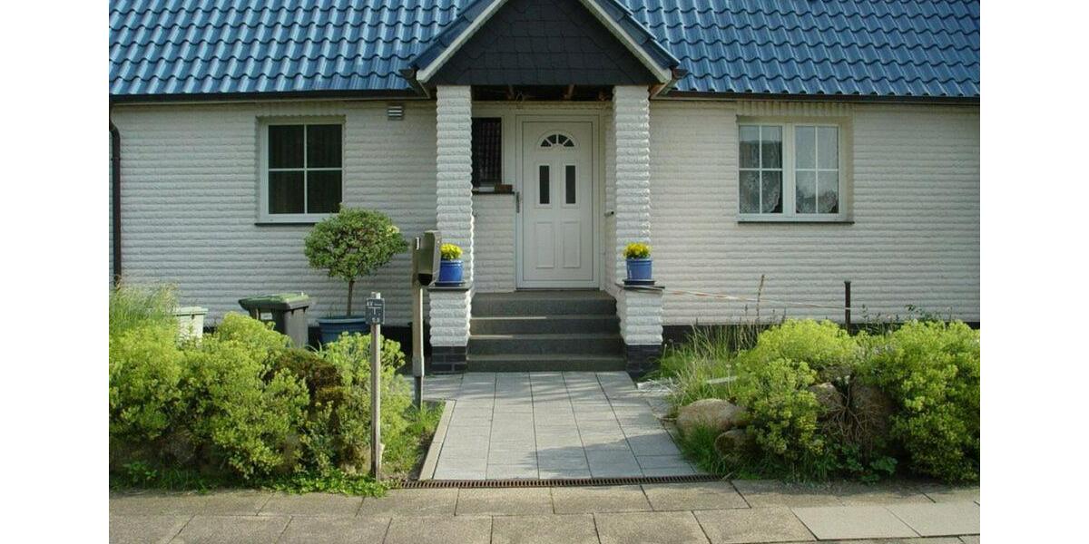 Wohnung mobliert zu vermieten große Dachterrasse Quickborn 1 zimmer