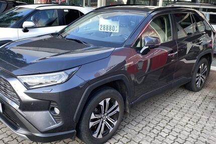 Toyota RAV 4 85.113 km 28.880 € Ruhland 01945