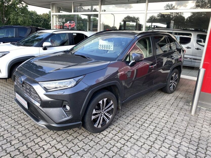 Toyota RAV 4 85.113 km 28.880 € Ruhland 01945