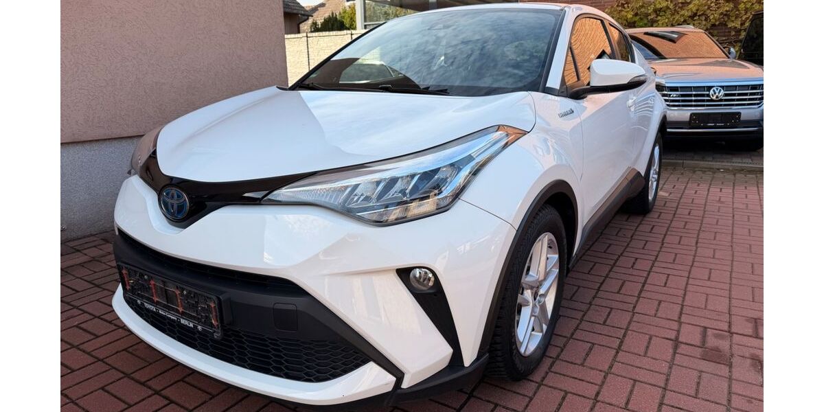 Toyota C-HR 48.000 km 19.999 &euro; Berlin 12355