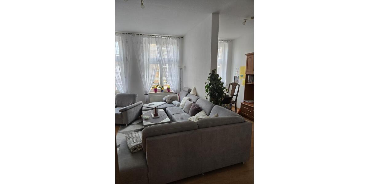 Einfamilienhaus Burg - 8 Zimmer, 251 m&sup2;, 370.000&euro; | Angebot:26888649