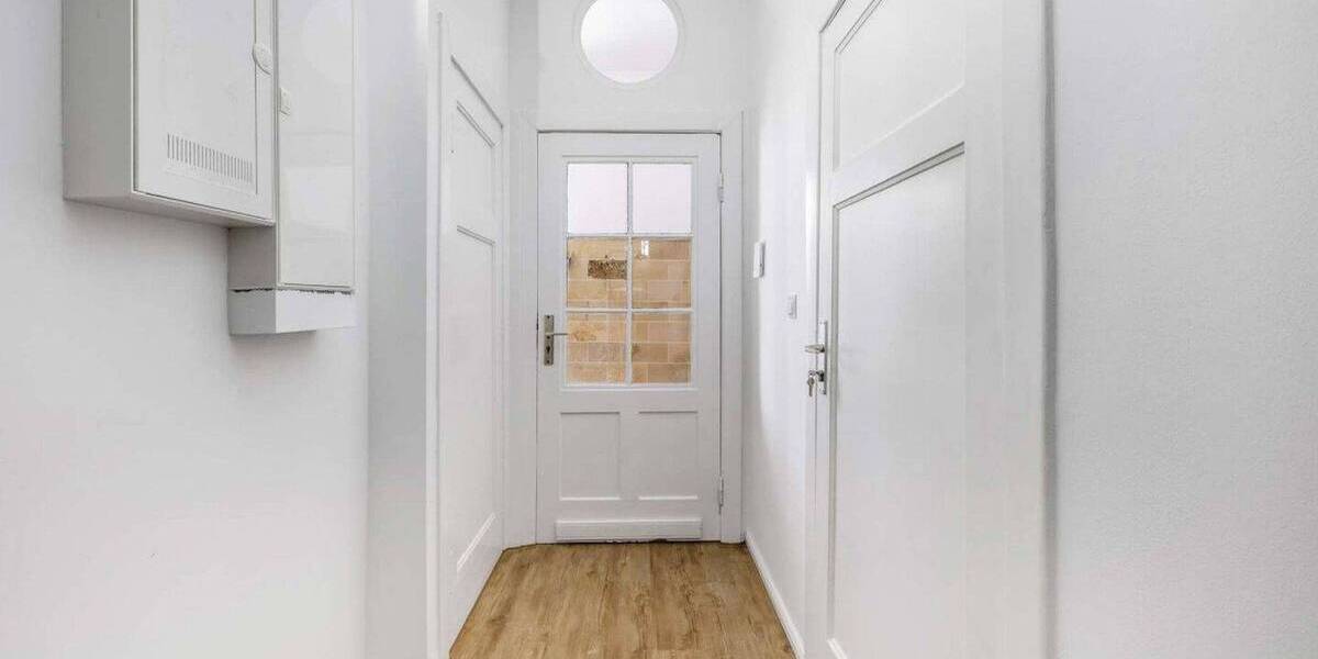 Reihenmittelhaus Bremen Hohentor - 4 Zimmer, 229 m&sup2;, 390&euro; | Angebot:26879403