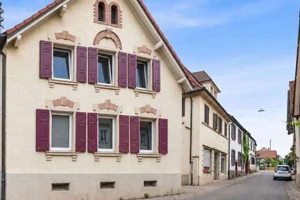 Haus Vogtsburg im Kaiserstuhl - 13 Zimmer, 322 m&sup2;, 890.000&euro; | Angebot:27289862