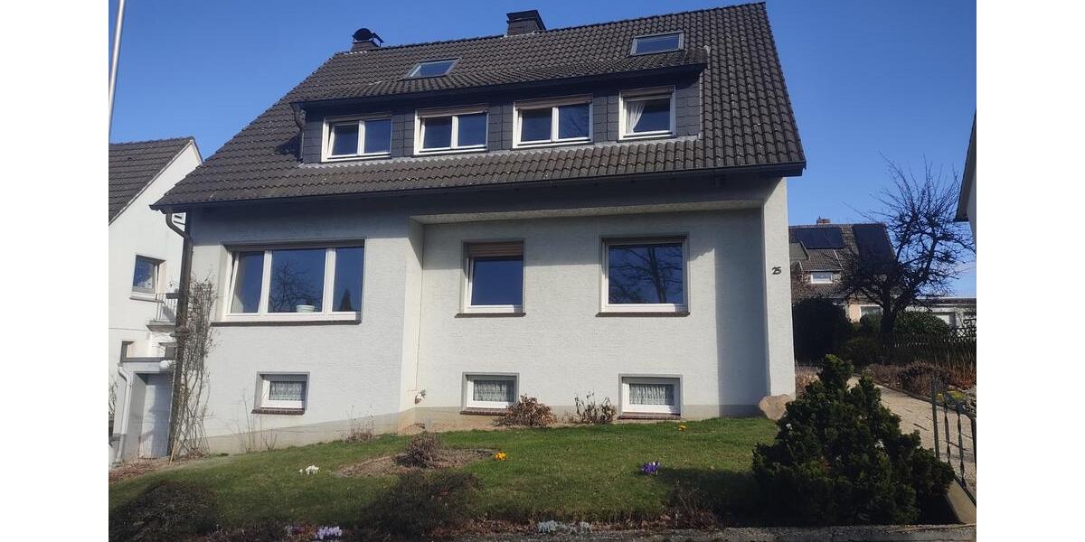 Einfamilienhaus Warstein - 8 Zimmer, 190 m&sup2;, 1.710&euro; | Angebot:25392205