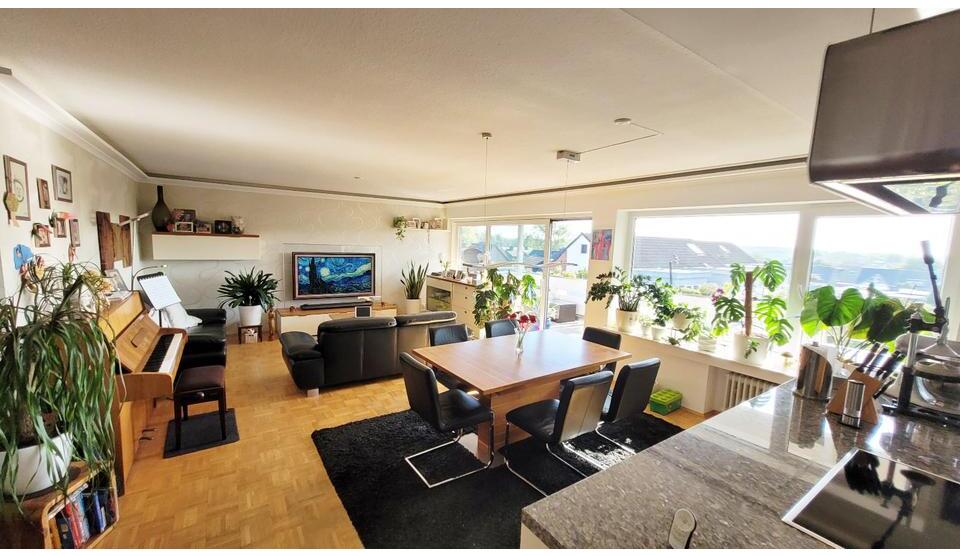 Luxuriöse 4,5 Zimmer Wohnung in Top Lage von Dinslaken von Privat