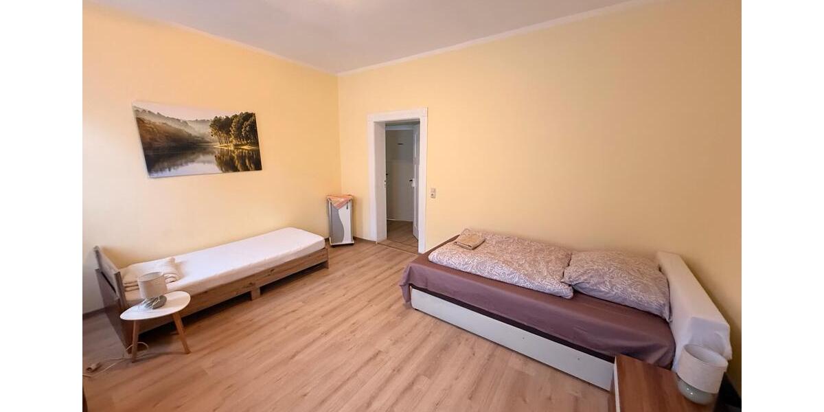Etagenwohnung Adorf/Vogtland Vogtland - 2 Zimmer, 70 m&sup2;, 630&euro; | Angebot:26096670
