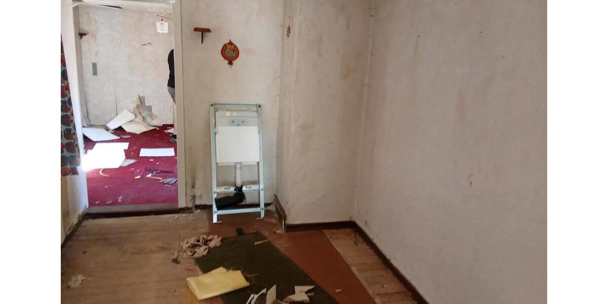 Reihenhaus Harztor - 7 Zimmer, 120 m&sup2;, 35.000&euro; | Angebot:25860486