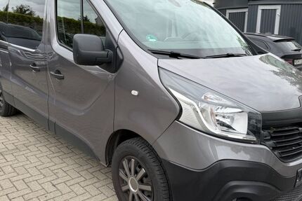 Renault Trafic 225.000 km 10.990 &euro; Magdeburg 39112