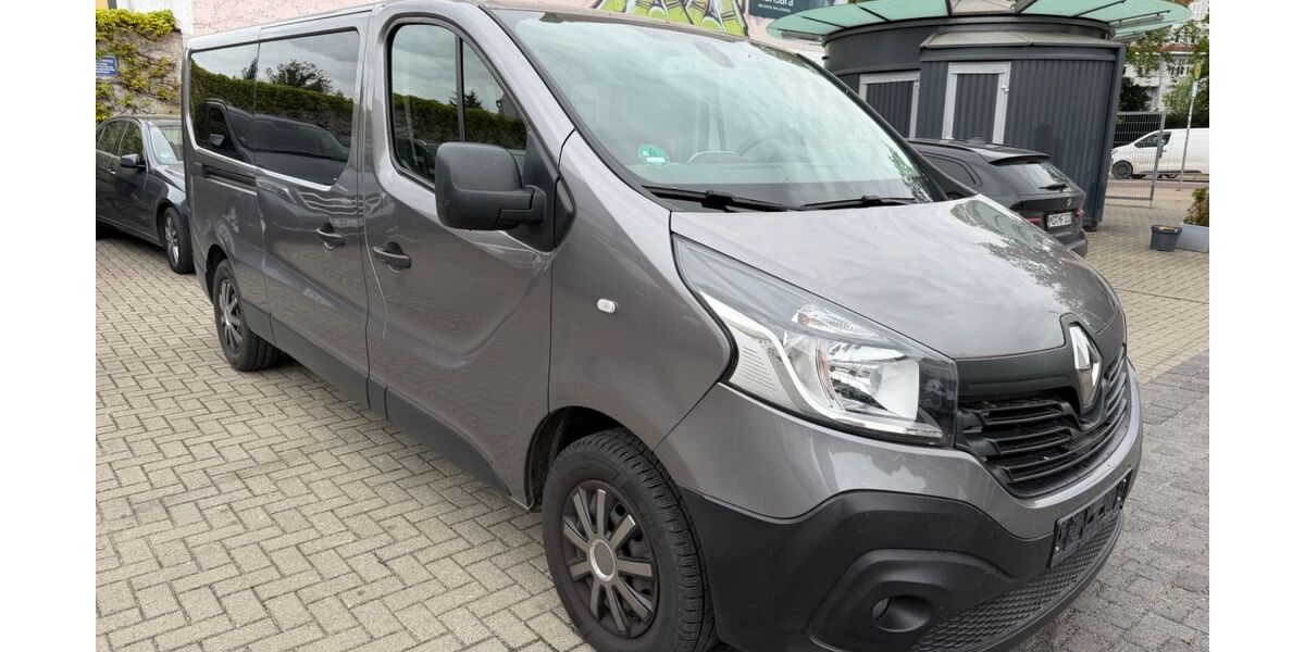 Renault Trafic 225.000 km 10.990 &euro; Magdeburg 39112