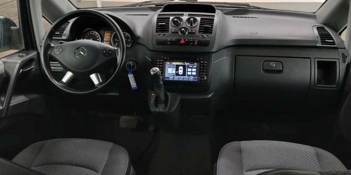 Mercedes-Benz Vito Kombi 4x4 116 CDI lang 4x4 8 Sitze 254.900 km 13.950 &euro; Badem 54657