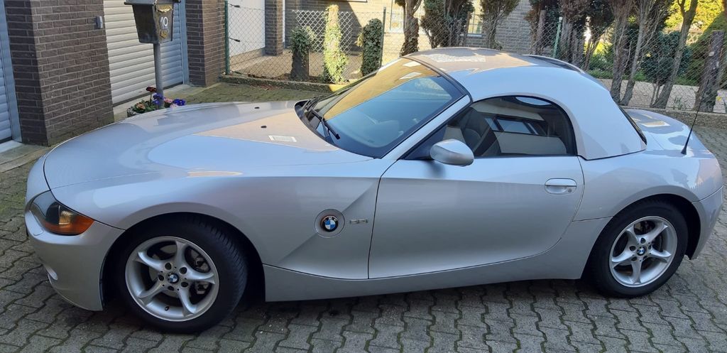 BMW Z4 98.500 km 9.850 &euro; Köln 50769