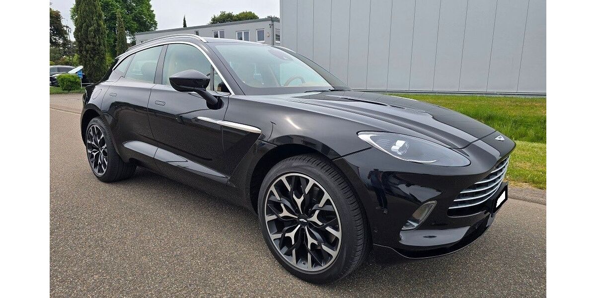 Aston Martin DBX 106.852 km 99.900 &euro; Renchen 77871
