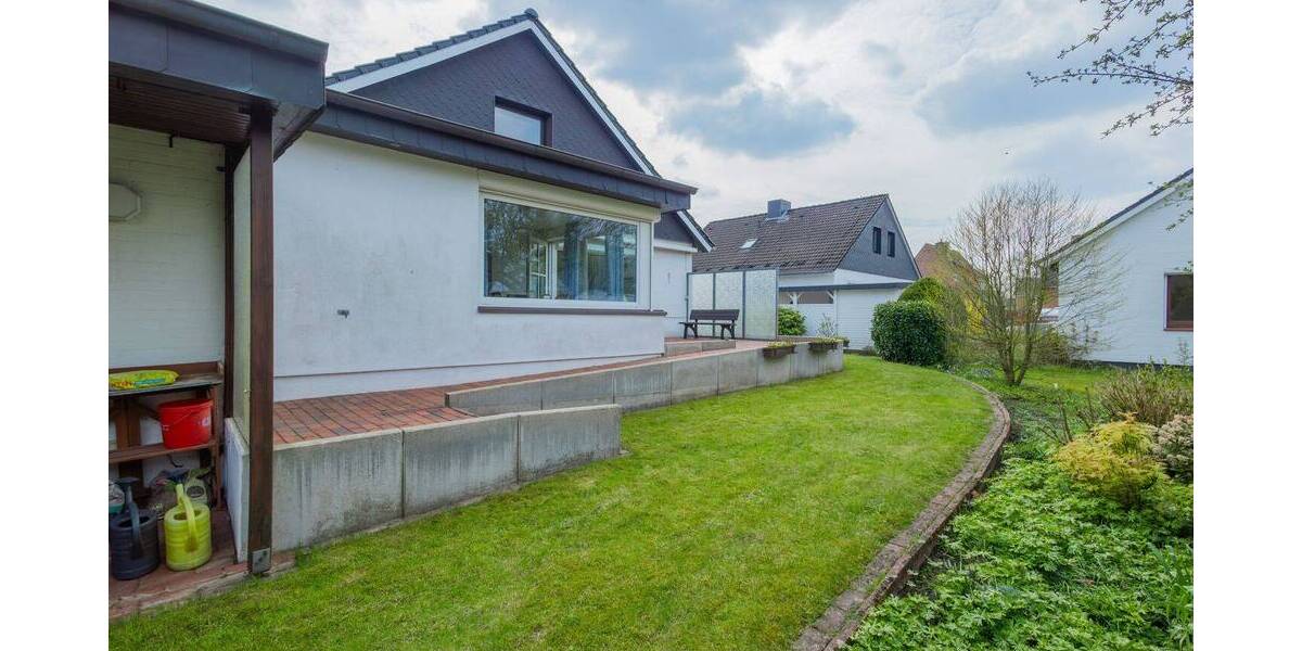 Einfamilienhaus Büdelsdorf - 4 Zimmer, 158 m&sup2;, 398.000&euro; | Angebot:26417363