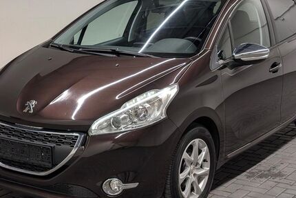 Peugeot 208 119.800 km 3.980 &euro; Langenweddingen 39171