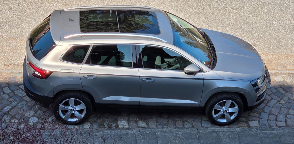 Skoda Karoq 96.000 km 17.490 &euro; Lübeck 23558