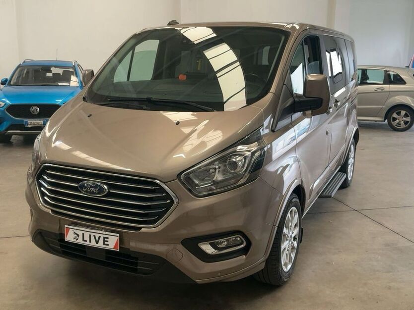 Ford Tourneo Custom 78.415 km 36.950 € Heidenau 01809