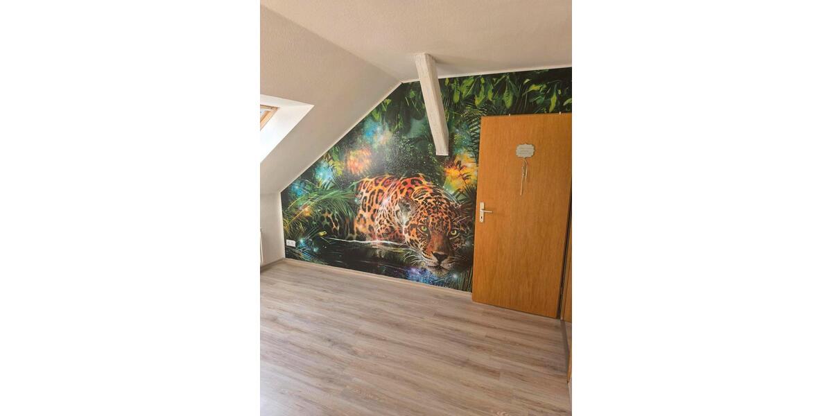 Dachgeschoßwohnung Aschersleben - 4 Zimmer, 90 m&sup2;, 750&euro; | Angebot:26211977
