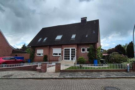 Haus Zeven - 10 Zimmer, 240 m&sup2;, 379.000&euro; | Angebot:26589018