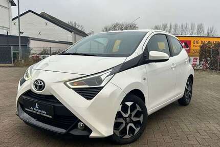 Toyota Aygo 100.000 km 7.499 &euro; Pinneberg 25421