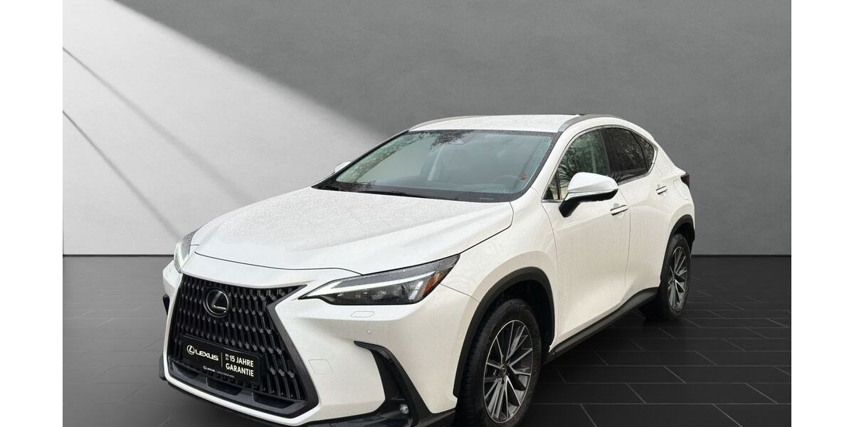 Lexus NX 350h 26.000 km 46.950 &euro; Wesel 46485