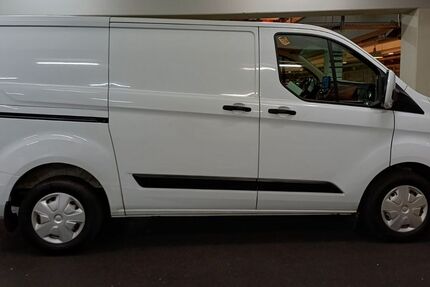 Ford Transit Custom 142.000 km 16.300 € Esslingen am Neckar 73733