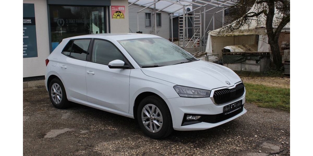 Skoda Fabia 14.600 km 17.550 € Altheim (Alb) 89174