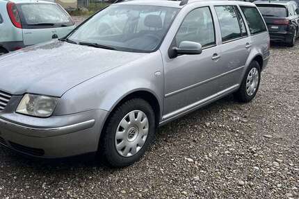 VW Bora 313.000 km 2.990 € Königsbrunn 86343