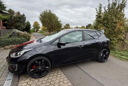 Kia ceed / Ceed 114.500 km 7.700 &euro; Bad Münstereifel 53902