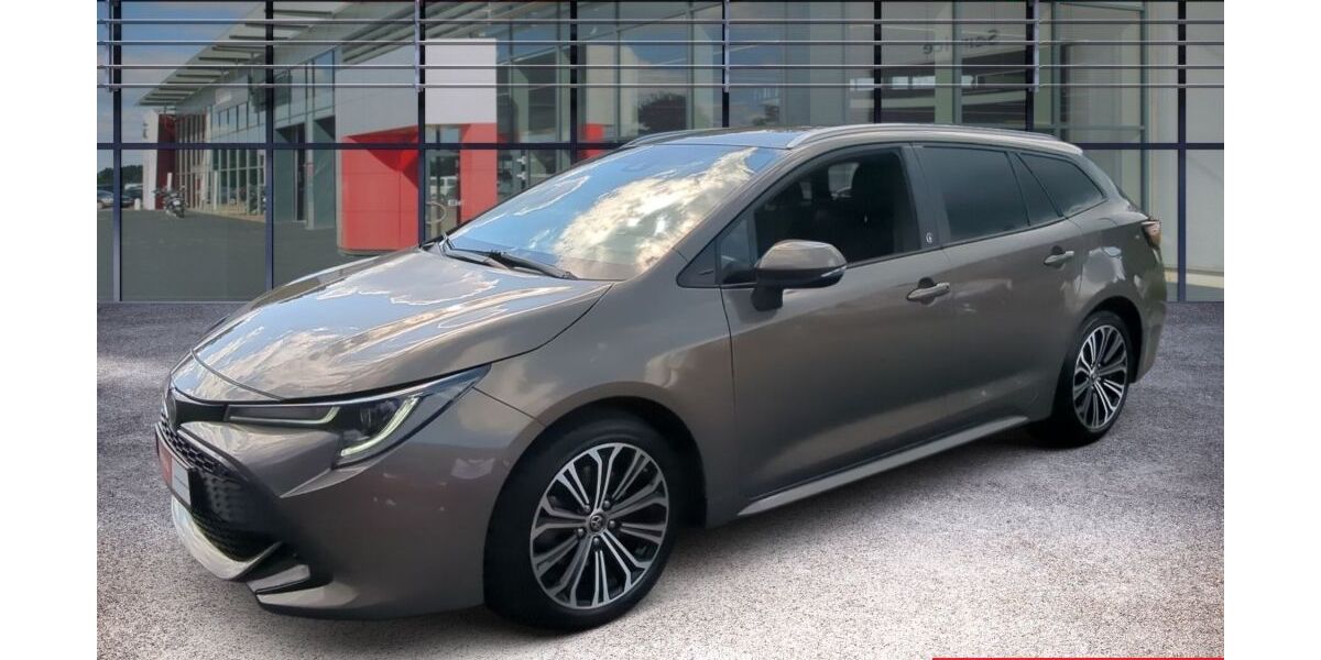 Toyota Corolla 47.944 km 24.985 &euro; Halstenbek 25469