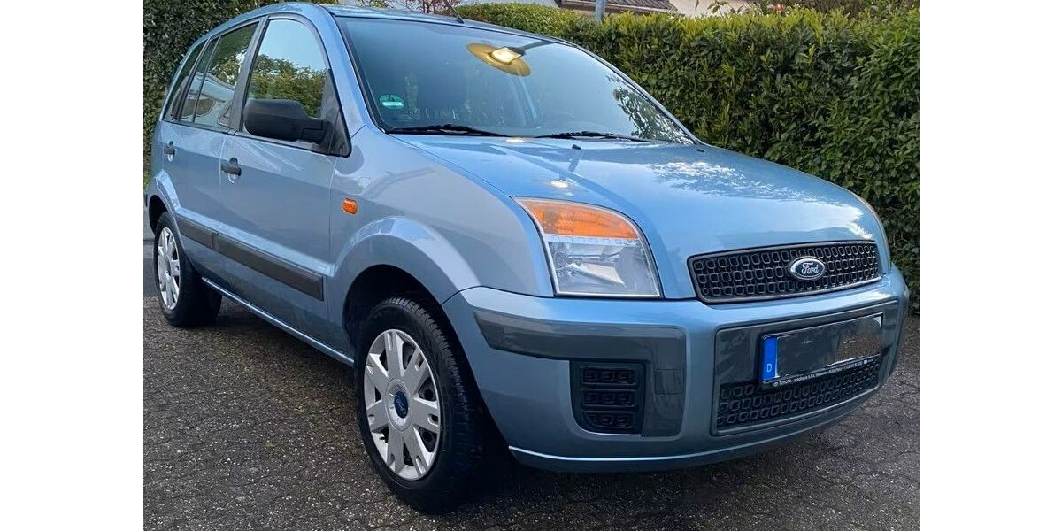 Ford Fusion 144.400 km 2.900 &euro; Köln 50735