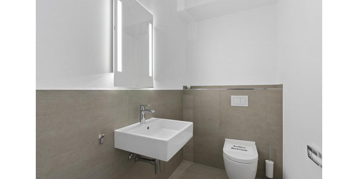 Etagenwohnung Bad Lippspringe - 3 Zimmer, 145 m&sup2;, 1.750&euro; | Angebot:25351238