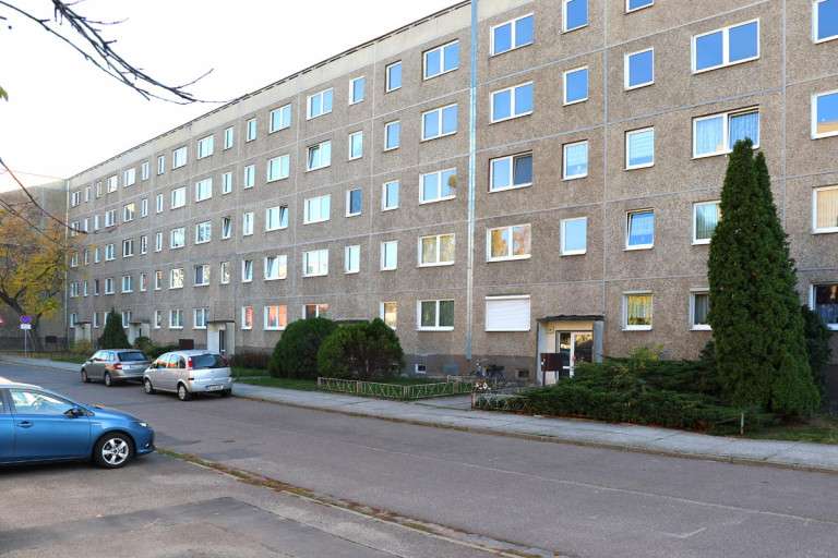Wohnung zum Mieten in Dessau-Roßlau 340 € 56.76 m²