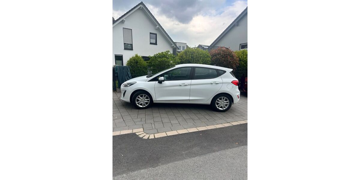 Ford Fiesta 52.960 km 9.700 &euro; Holzwickede 59439