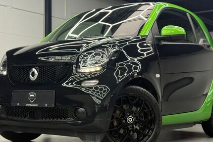 Smart ForTwo 33.860 km 8.980 &euro; Sinsheim 74889