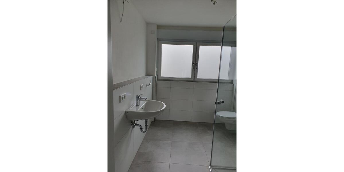 Moderne Dachgeschosswohnung mit sonniger Dachterrasse 2 zimmer