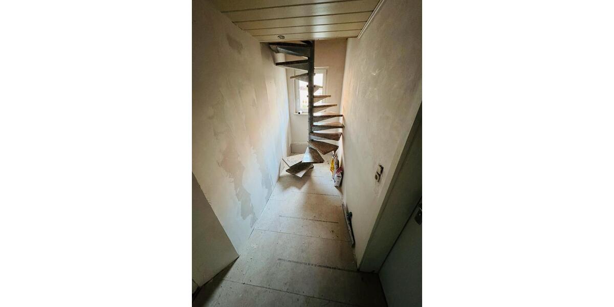 Einfamilienhaus Amt Creuzburg - 8 Zimmer, 188 m&sup2;, 80.000&euro; | Angebot:26363281