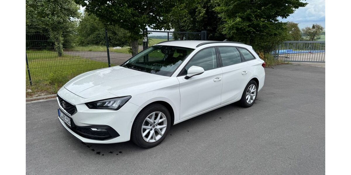 Seat Leon 74.000 km 18.500 &euro; Rochlitz 09306
