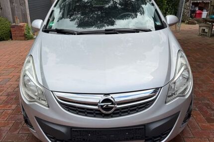 Opel Corsa 150.000 km 2.850 &euro; Hatten 26209