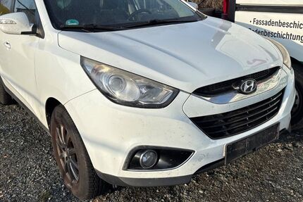 Hyundai ix35 357.600 km 3.299 &euro; Eschhofen/Limburg 65552