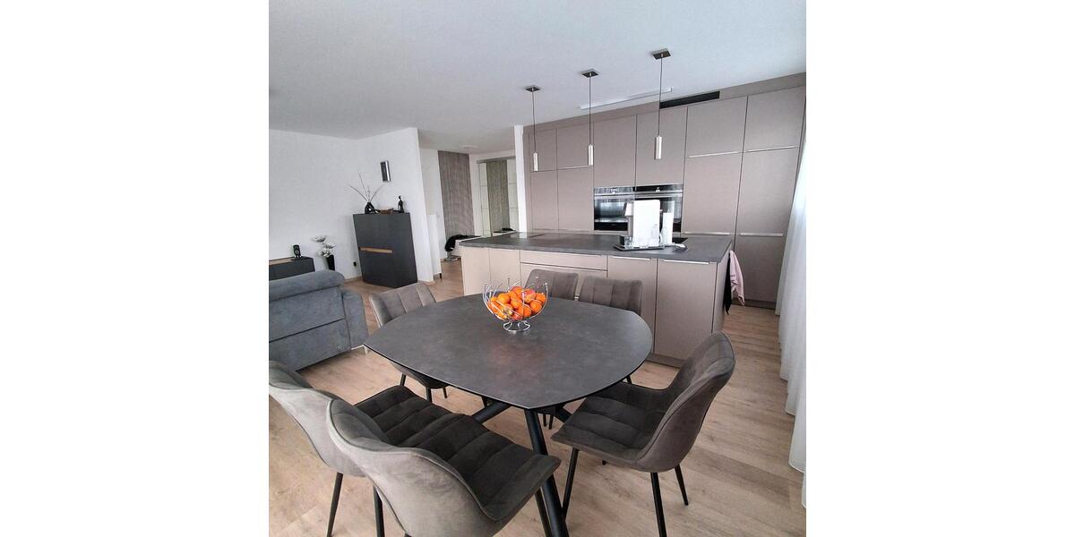 Etagenwohnung Crailsheim - 3 Zimmer, 92 m&sup2;, 450.000&euro; | Angebot:24707264