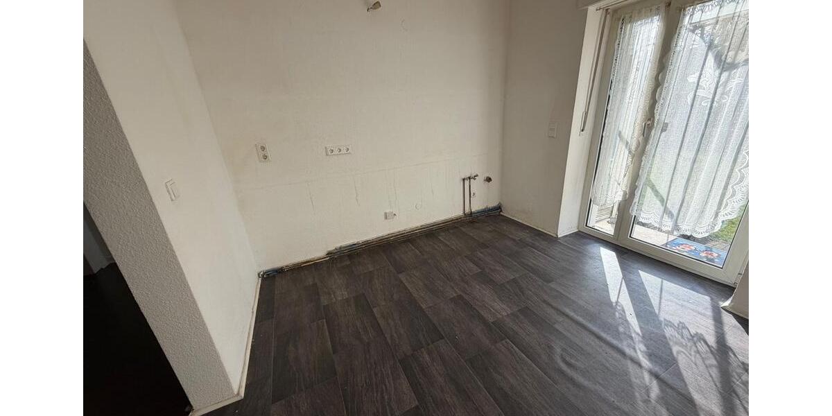 Erdgeschoßwohnung Gelsenkirchen Gelsenkirchen-West - 2.5 Zimmer, 75 m&sup2;, 750&euro; | Angebot:25511498