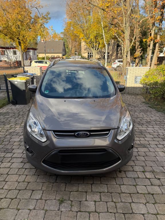 Ford C-Max 56.128 km 8.500 € Berlin 13503