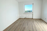 Stilvoll modernisierte 3,5-Zimmer-Wohnung mit Balkon, Aufzug und Stellplatz