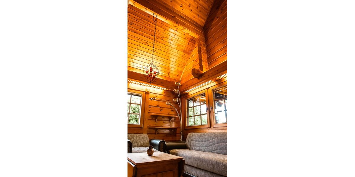 Provisionsfrei* Blockbohlenhaus mit Solaranlage & großem Grundstück - Wohnen im Naturparadies von Rühlow (Sponholz) - Einfamilienhaus Rühlow Rühlow | Angebot:27230413
