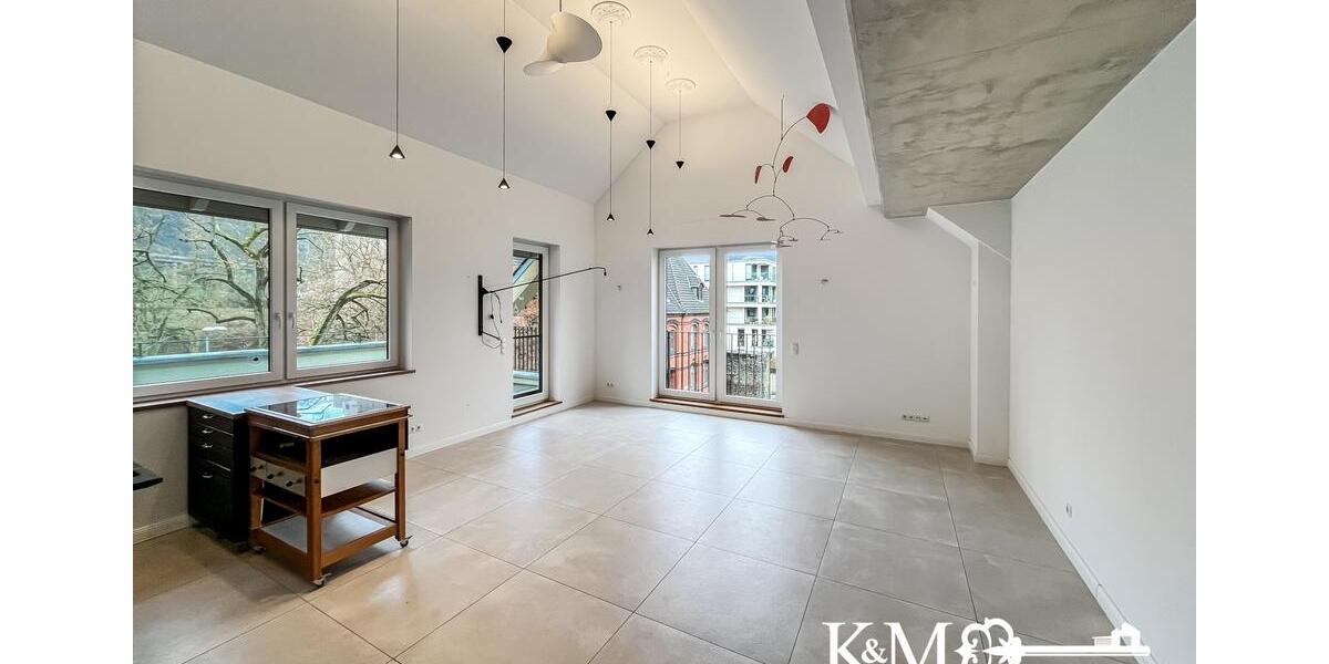 Dachgeschoßwohnung Andernach - 4 Zimmer, 135 m&sup2;, 1.820&euro; | Angebot:26349310