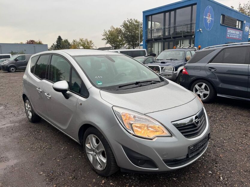 Opel Meriva 184.000 km 2.200 € Henstedt Ulzburg 24558